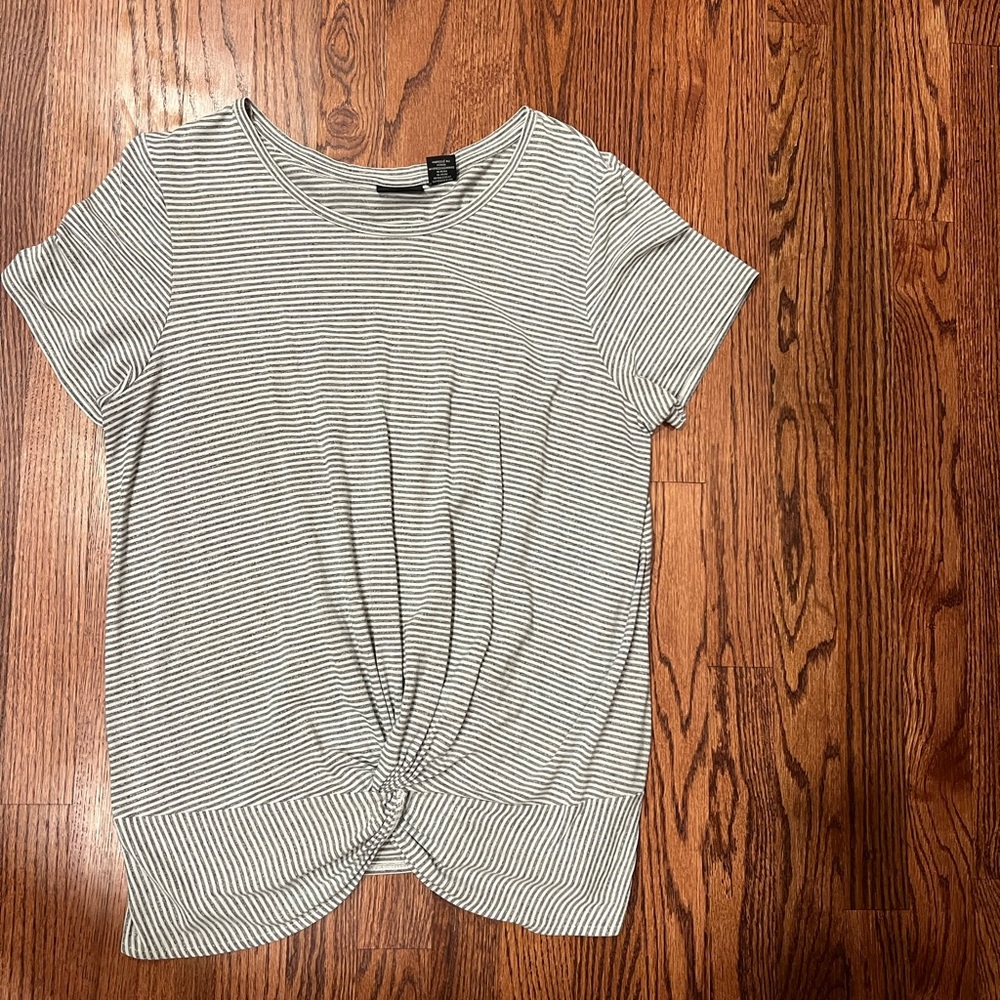 Rachel Zoe Gray Tie Front T-Shirt